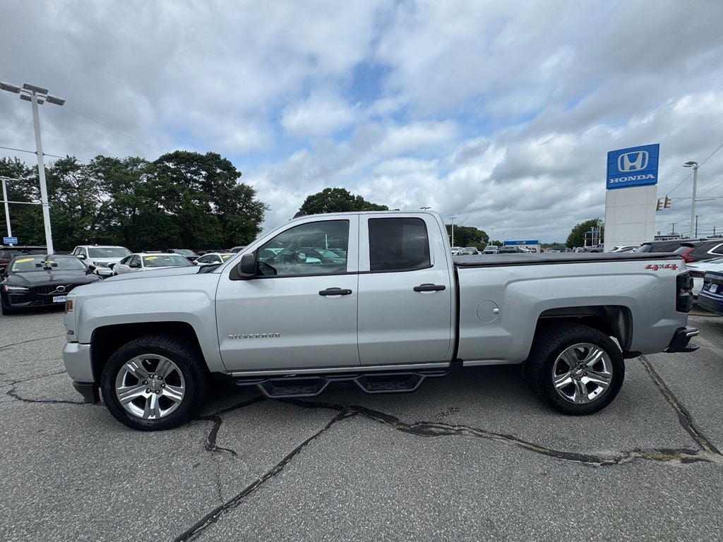 2018 Chevrolet Silverado 1500 Custom