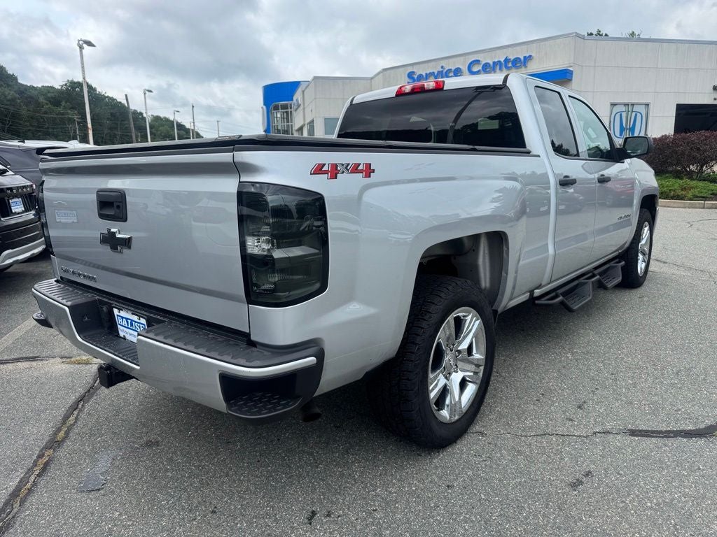 2018 Chevrolet Silverado 1500 Custom