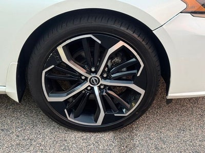 2023 Nissan Altima 2.5 SR Premium