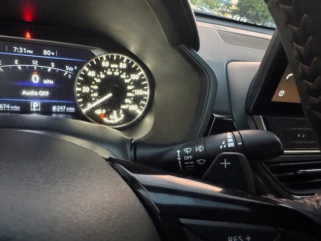 2023 Nissan Altima 2.5 SR Premium