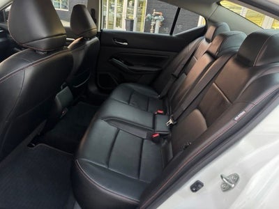 2023 Nissan Altima 2.5 SR Premium