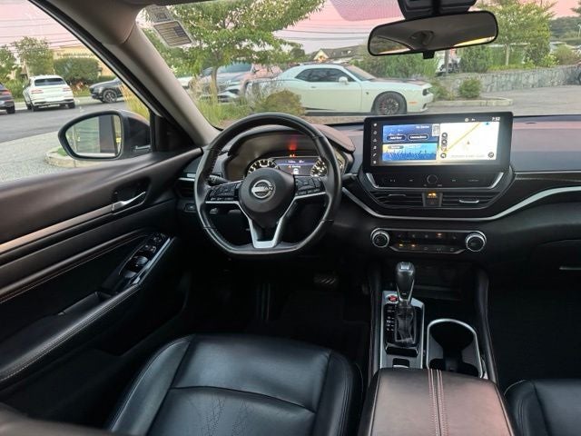 2023 Nissan Altima 2.5 SR Premium