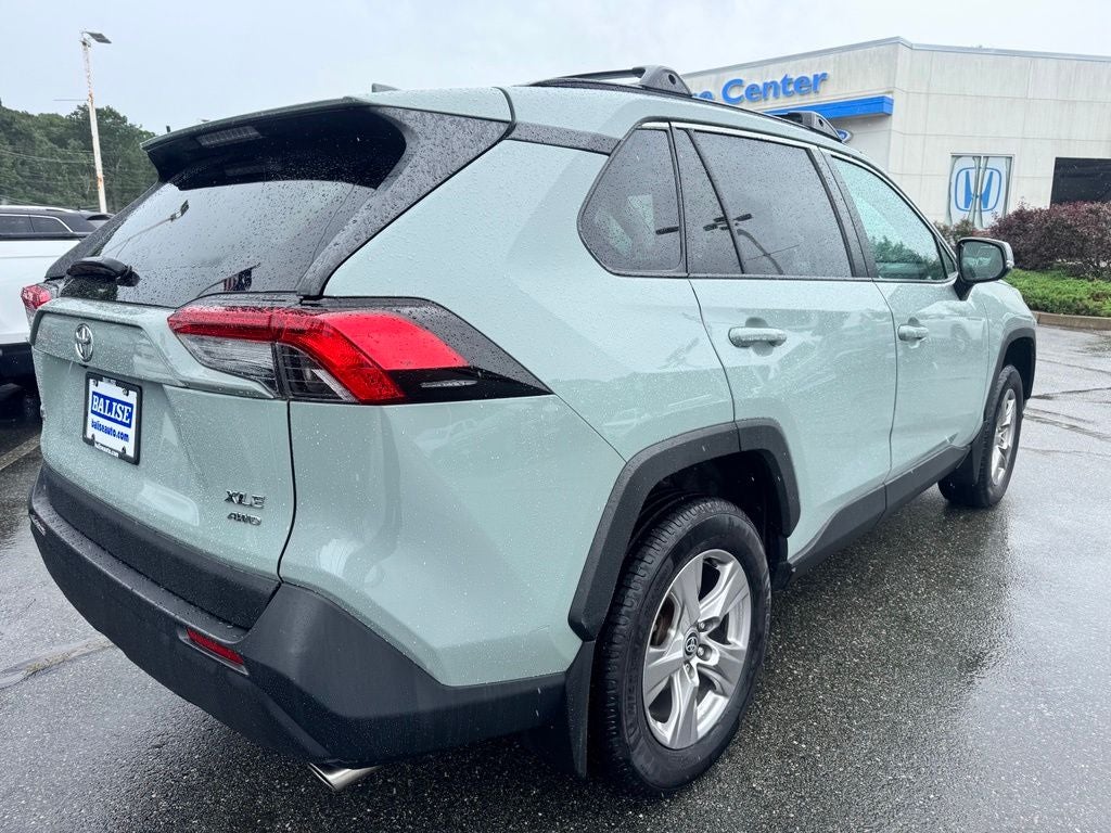 2022 Toyota RAV4 XLE