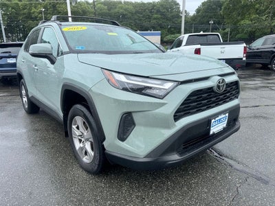 2022 Toyota RAV4 XLE