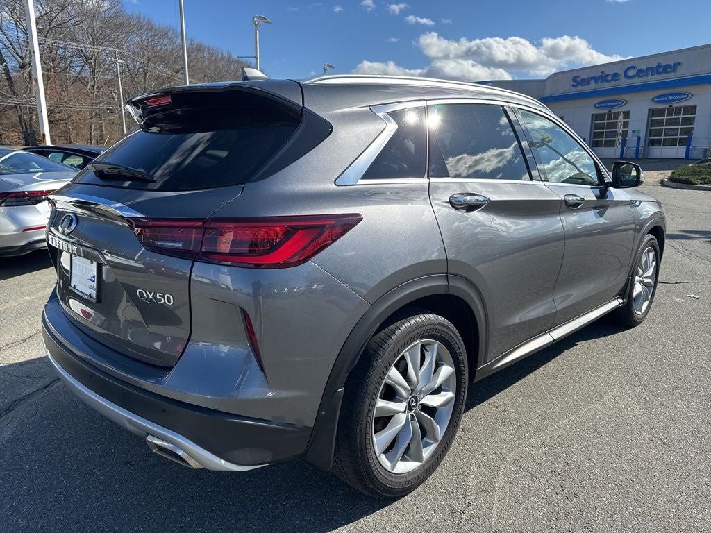 2022 INFINITI QX50 LUXE