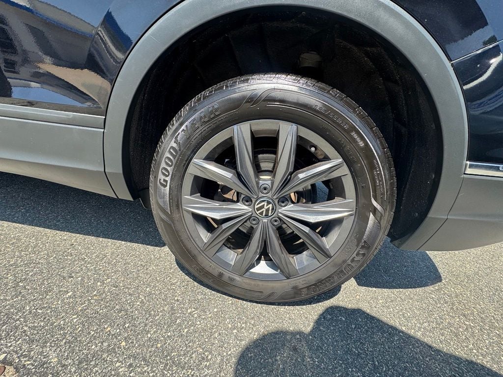2023 Volkswagen Tiguan 2.0T SE