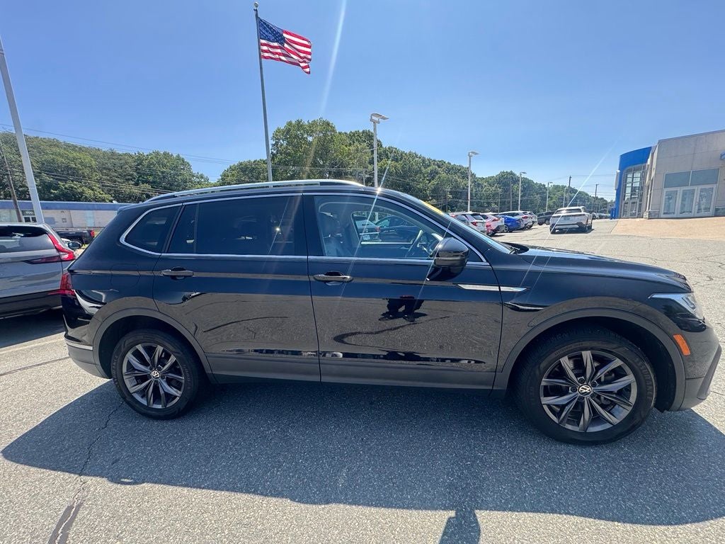 2023 Volkswagen Tiguan 2.0T SE