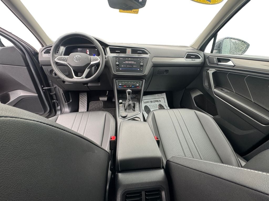 2023 Volkswagen Tiguan 2.0T SE