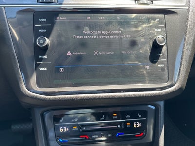 2023 Volkswagen Tiguan 2.0T SE