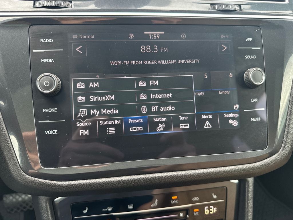 2023 Volkswagen Tiguan 2.0T SE