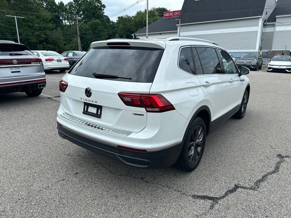 2023 Volkswagen Tiguan 2.0T SE