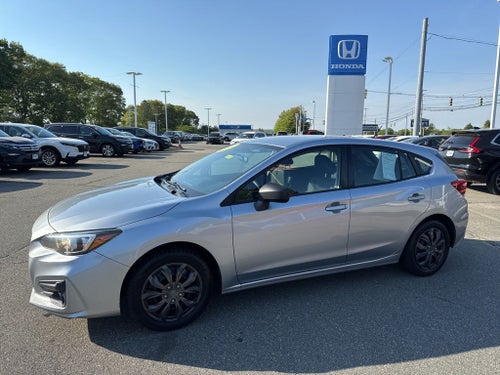 2017 Subaru Impreza 2.0i