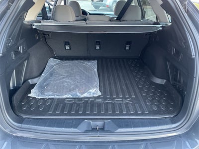 2022 Subaru Outback Premium Premium