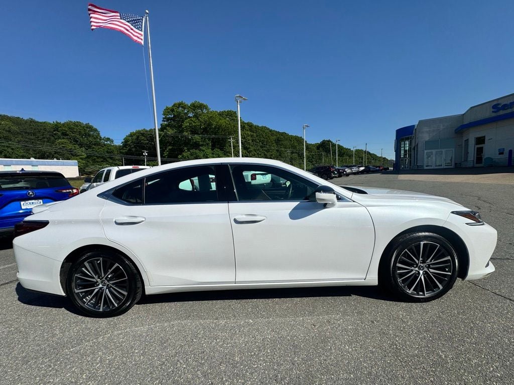 2023 Lexus ES 350