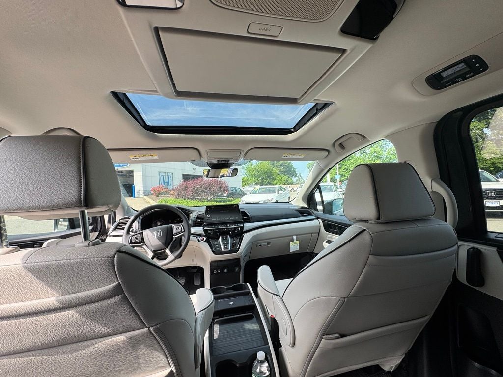 2026 Honda Odyssey Touring - Photo 28