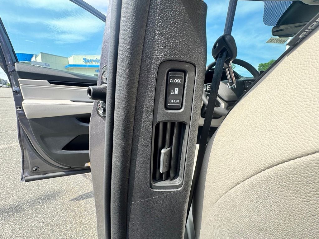 2026 Honda Odyssey Touring - Photo 29