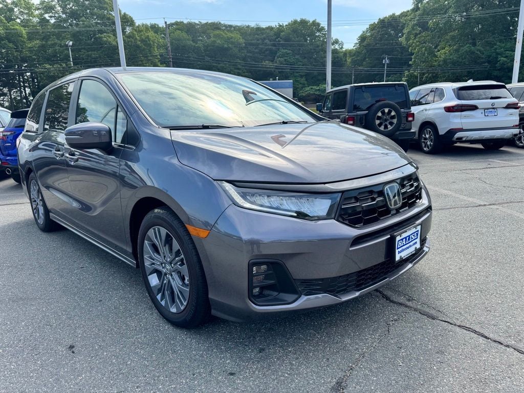 2026 Honda Odyssey Touring - Photo 8