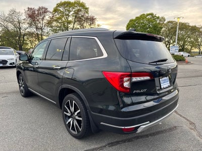 2019 Honda Pilot Touring 8 Passenger