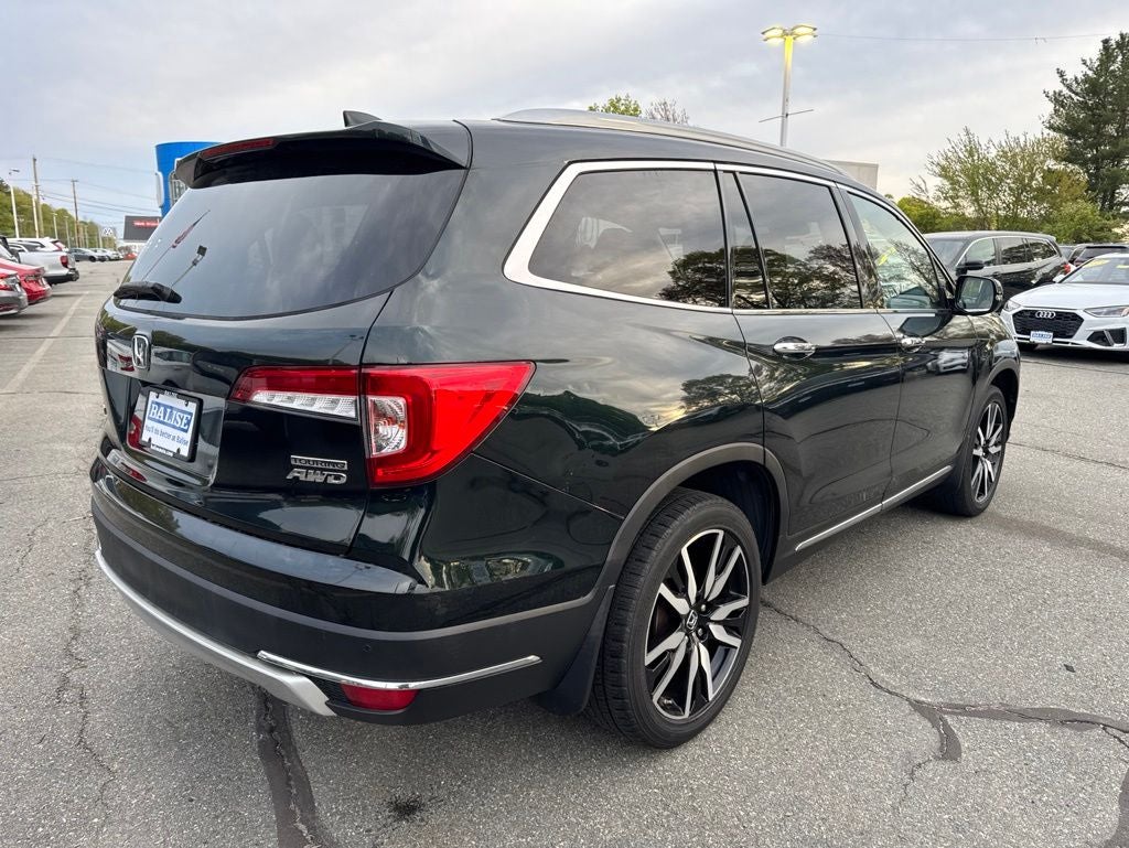 2019 Honda Pilot Touring 8 Passenger