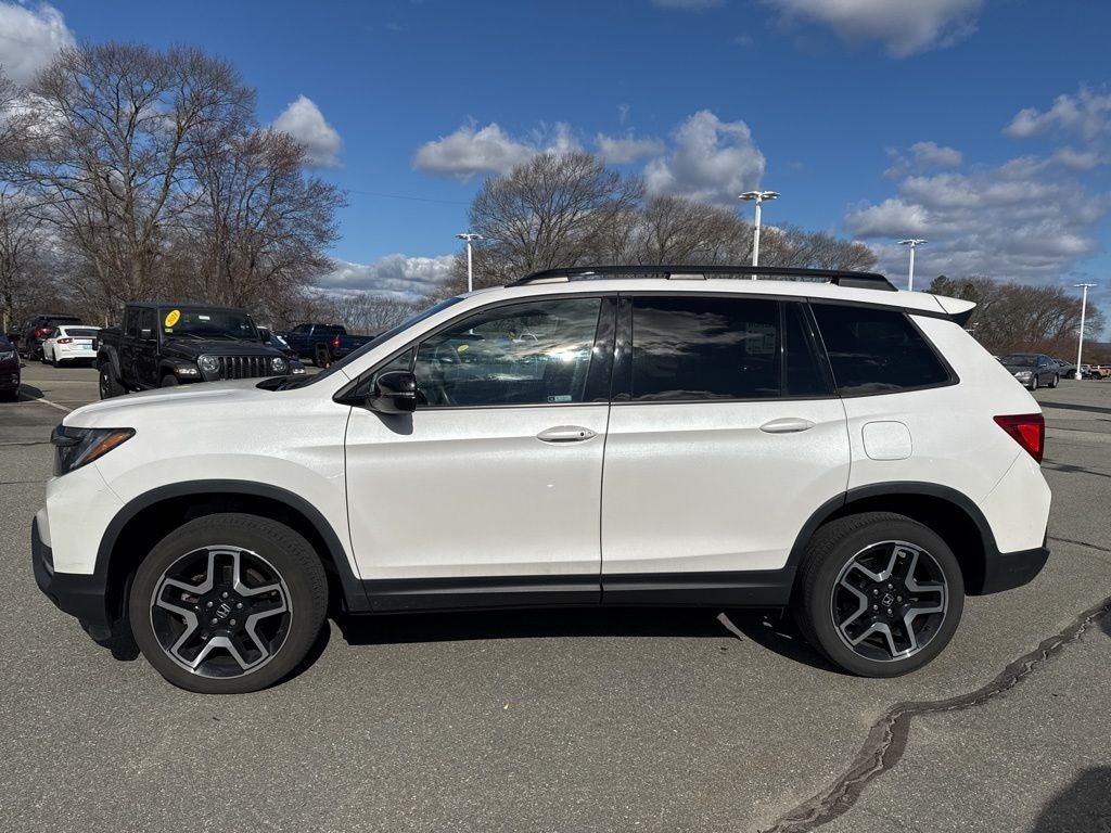 2023 Honda Passport Elite