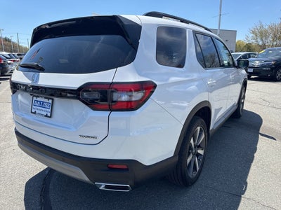 2025 Honda Pilot Touring