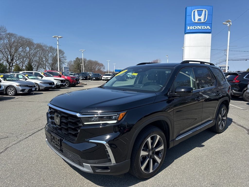 2024 Honda Pilot Touring