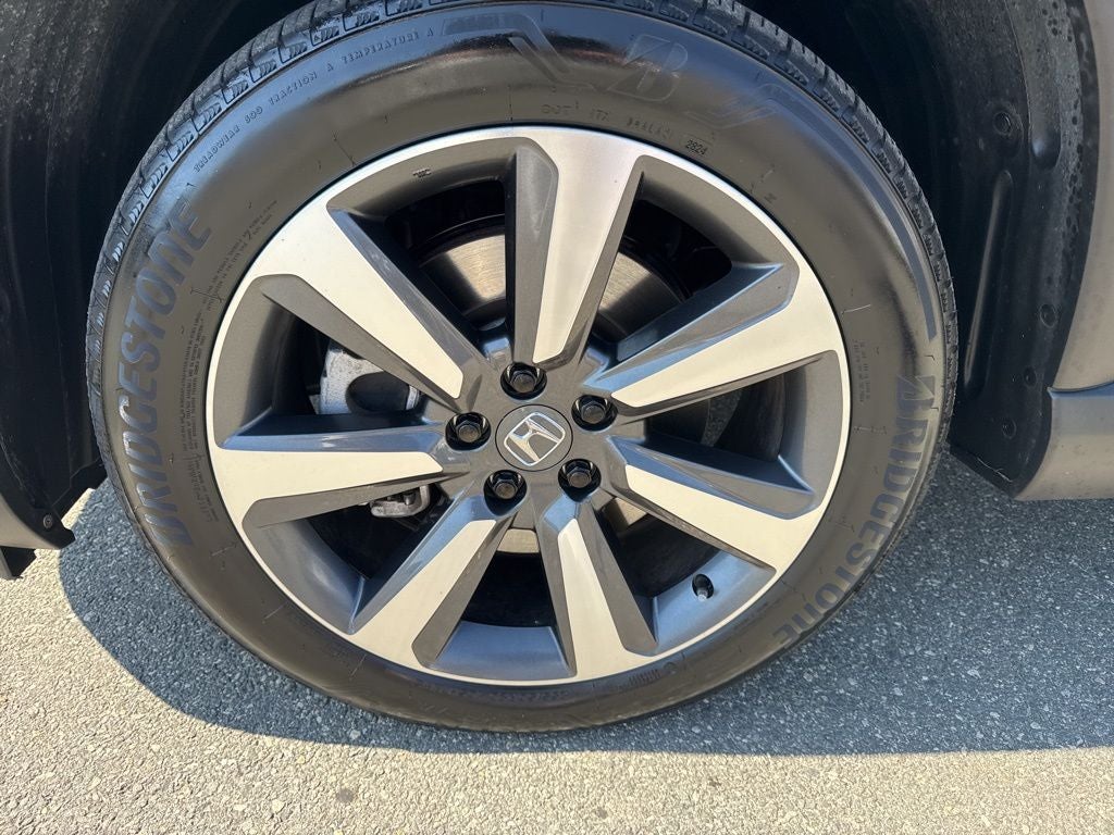 2024 Honda Pilot Touring