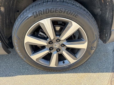 2024 Honda Pilot Touring