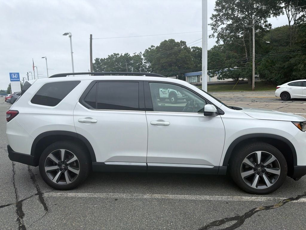 2023 Honda Pilot Touring