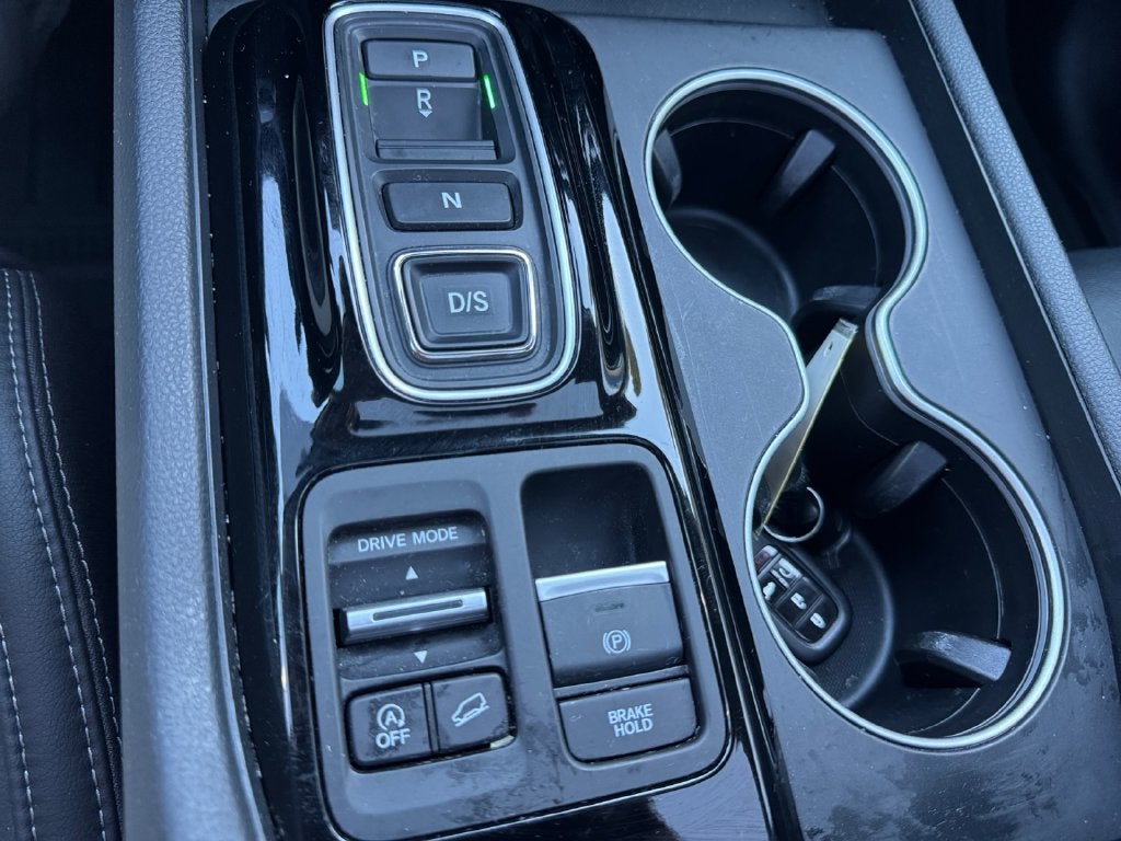 2025 Honda Pilot Touring