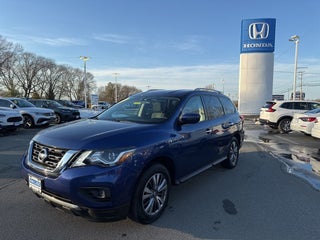 2020 Nissan Pathfinder S