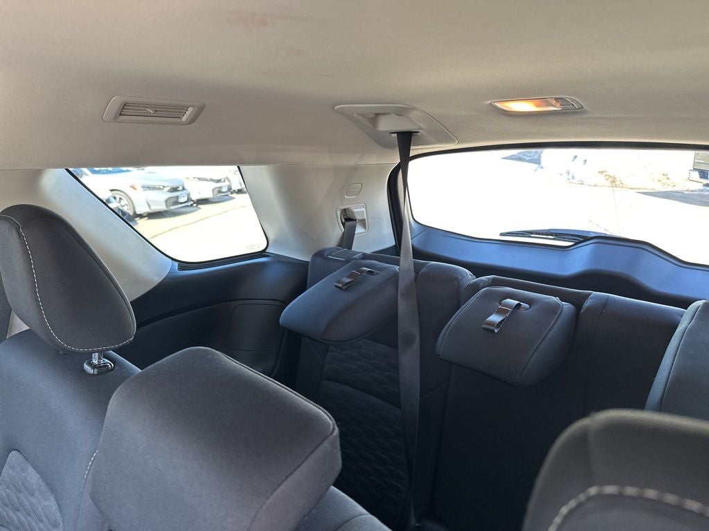 2024 Nissan Pathfinder S