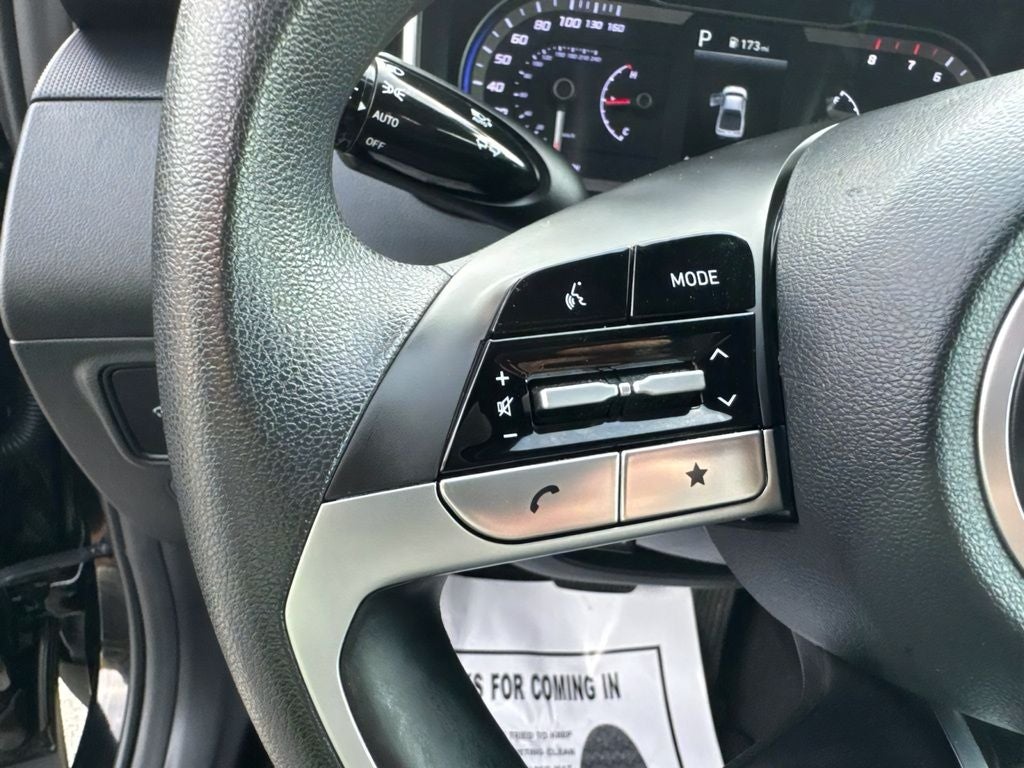 2023 Hyundai Santa Cruz SE