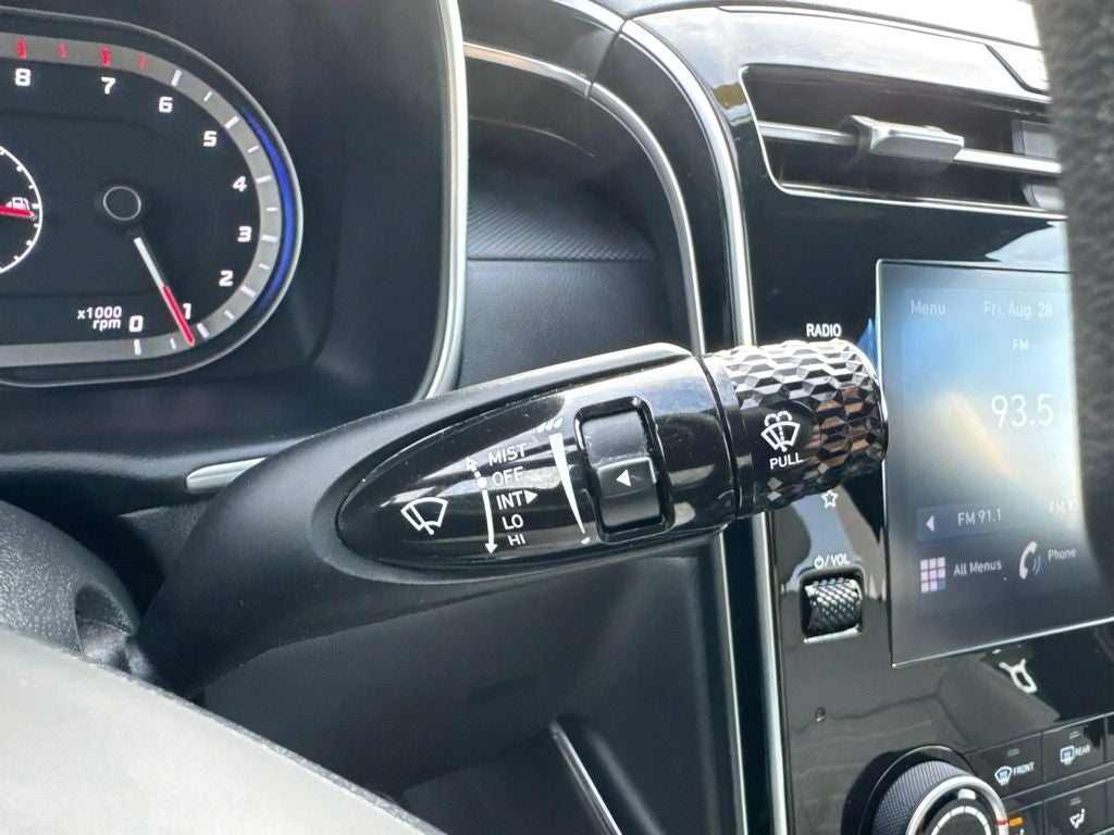 2023 Hyundai Santa Cruz SE