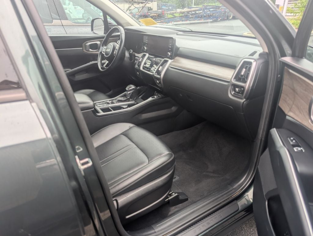 2023 Kia Sorento X-Line S