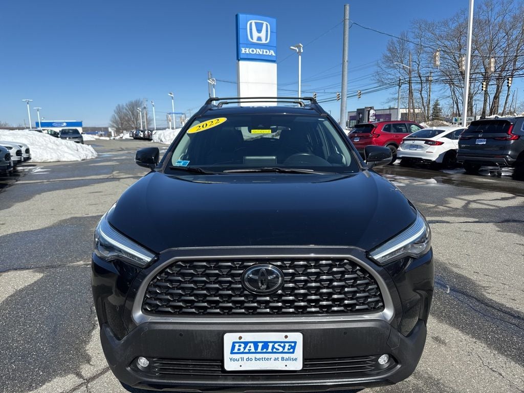 2022 Toyota Corolla Cross XLE