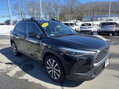 2022 Toyota Corolla Cross XLE