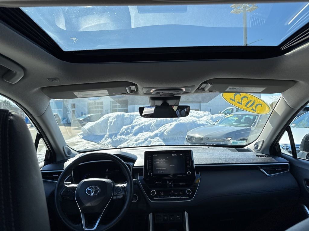 2022 Toyota Corolla Cross XLE