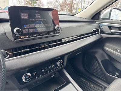 2022 Mitsubishi Outlander ES