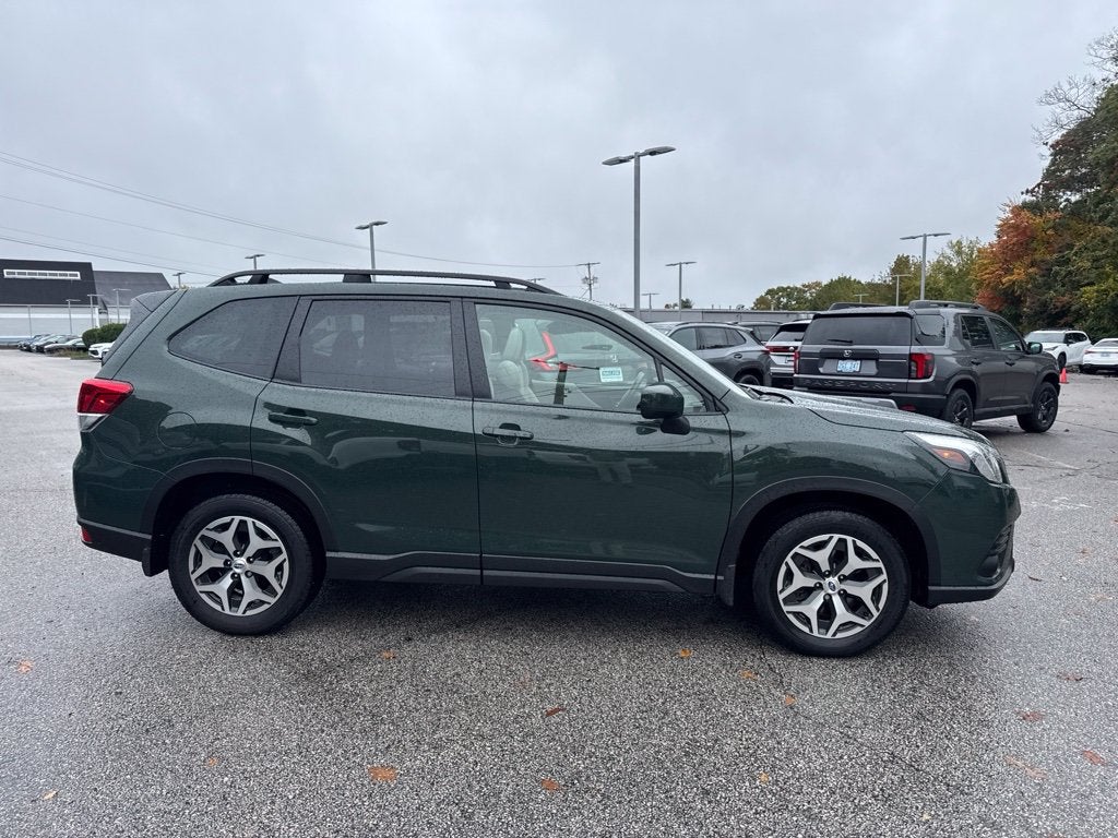 2024 Subaru Forester Premium