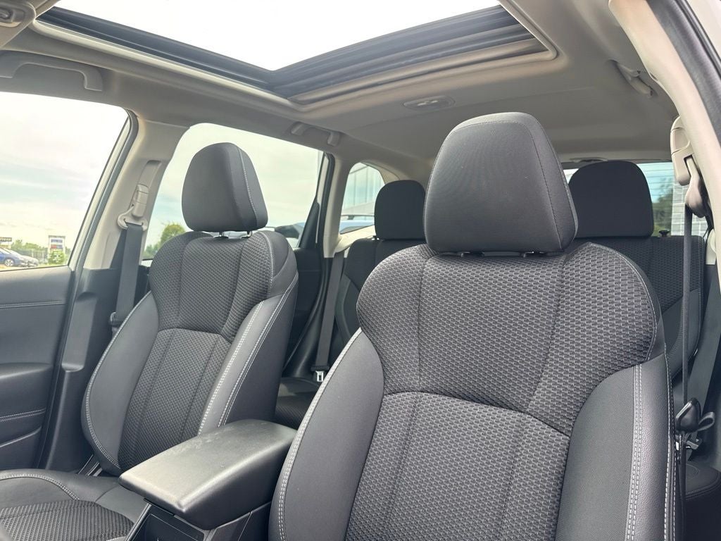 2023 Subaru Forester Premium Premium