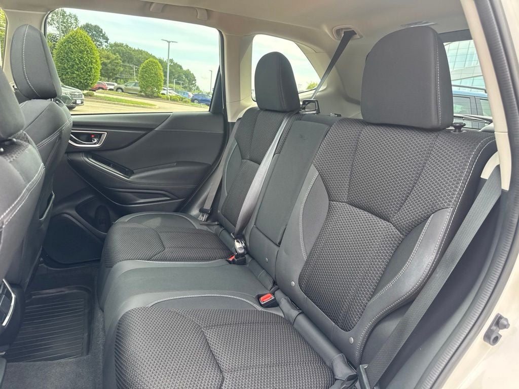 2023 Subaru Forester Premium Premium