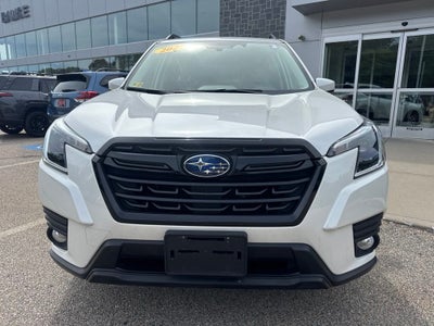 2023 Subaru Forester Premium Premium