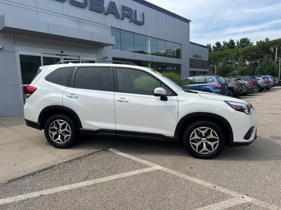 2023 Subaru Forester Premium Premium