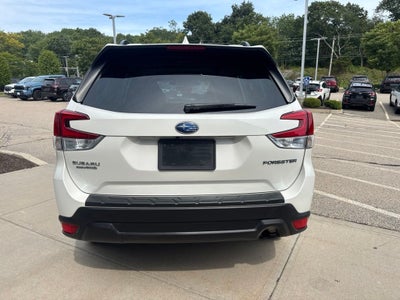 2023 Subaru Forester Premium Premium