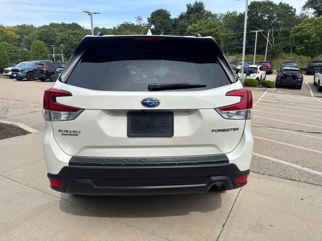 2023 Subaru Forester Premium Premium