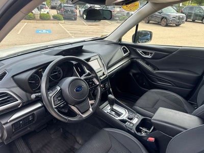 2023 Subaru Forester Premium Premium