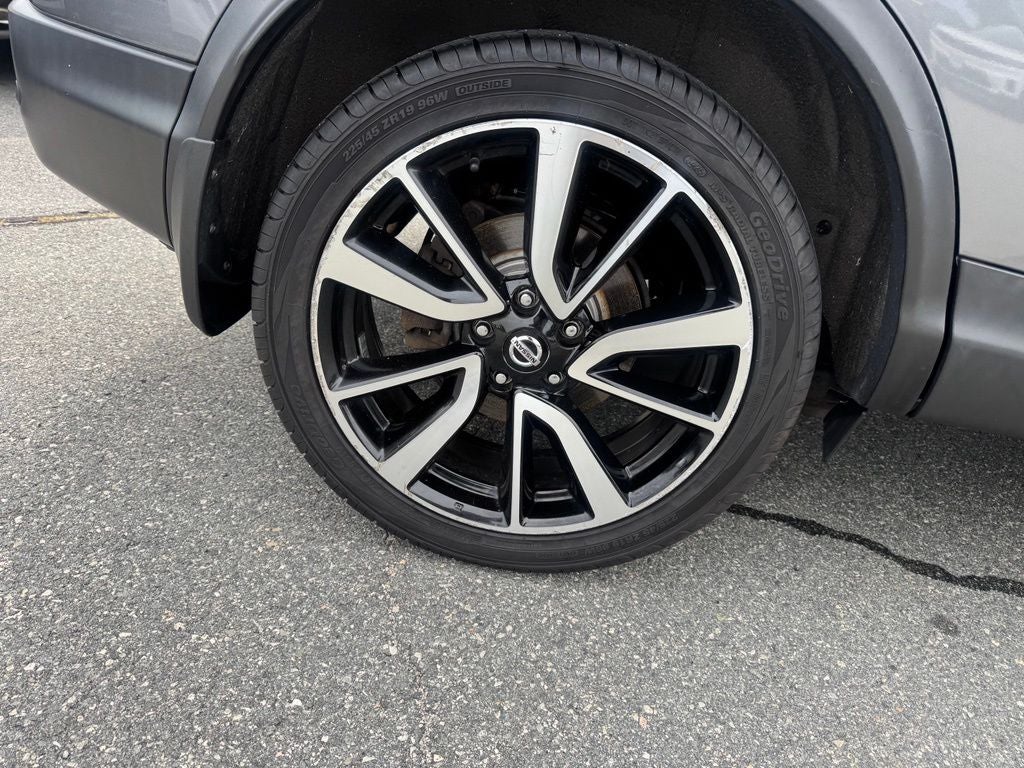 2019 Nissan Rogue Sport SL