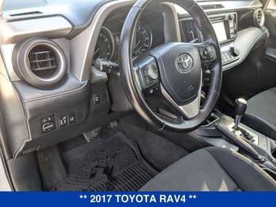 2017 Toyota RAV4 LE