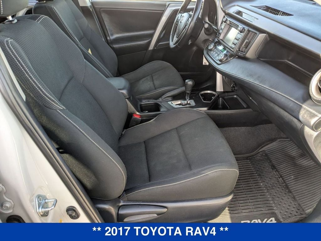 2017 Toyota RAV4 LE